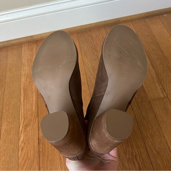 Madden Girl Brown Denver Chelsea Round Toe Heel Ankle Boots Booties Size 8.5 - Picture 6 of 8